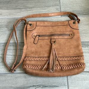 Brown/tan crossbody bag